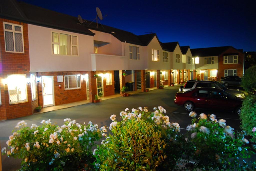 Rosewood Court Motel Christchurch Esterno foto